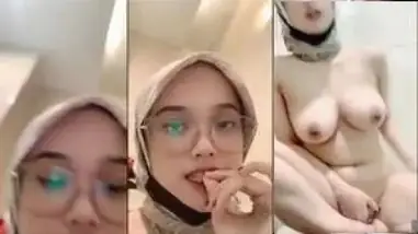 Baby Ica Jilbab Toge Agresif Minta Brutal Hot