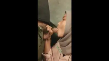 Jilbab BJ Sebelum Tidur Diminta Langsung Nurut Hot